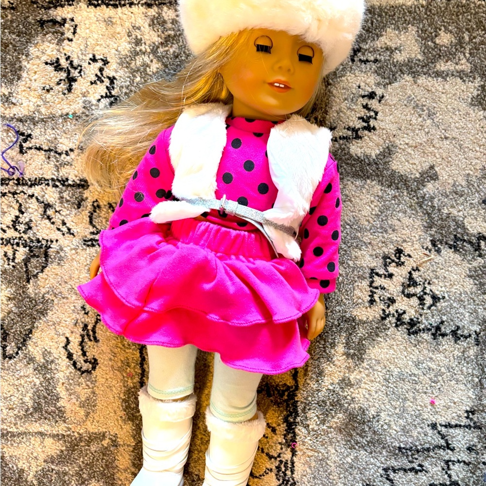 American girl doll- excellent condition